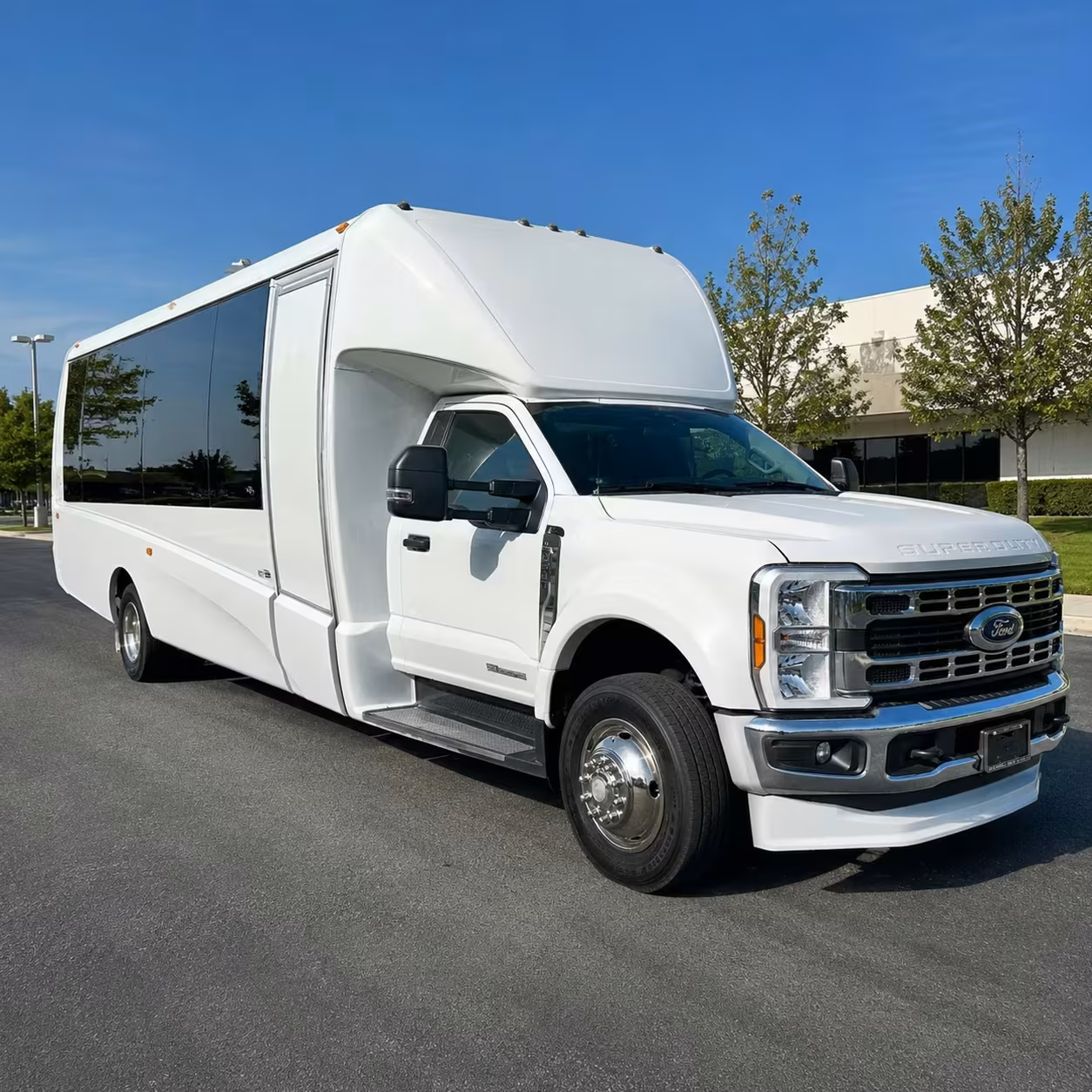 tucson 15 passenger minibus rental