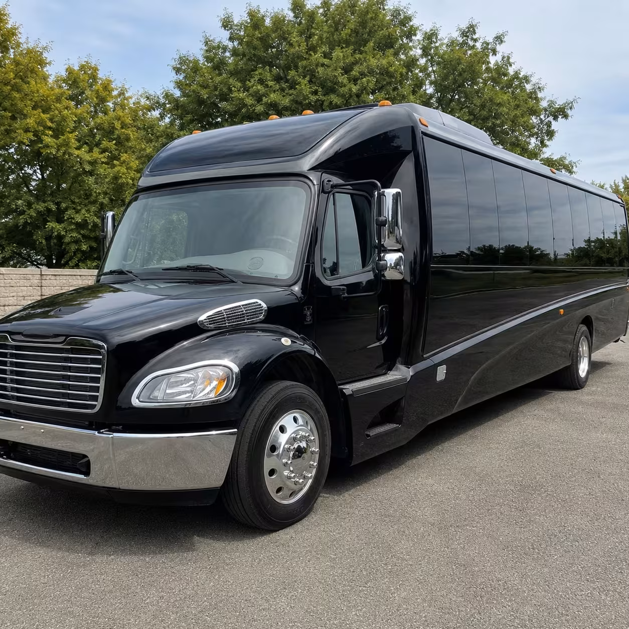 tucson minibus rentals for arizona baseball at hi corbett field