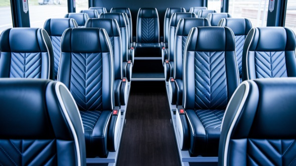 tucson 20 passenger minibus rental